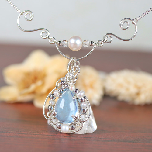 アクアマリンと真珠の天使風ネックレス silver(シルバー)925 ワイヤー