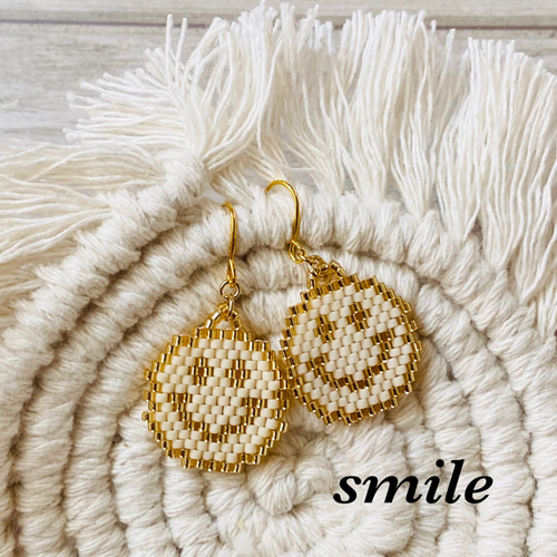 スワロフスキー　ニコちゃん　ピアス 楽天市場】スマイル ピアス スマイルマーク smile ニコちゃん