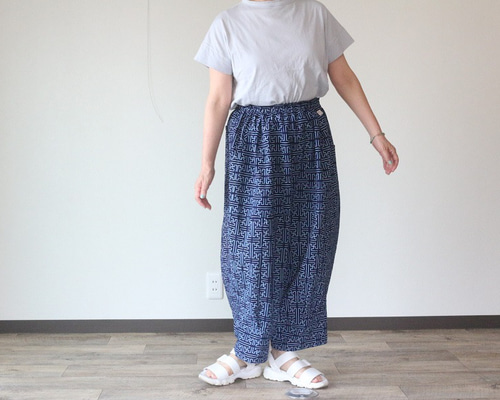 着物リメイク 秋名バラ模様浴衣バルーンパンツ キュロット