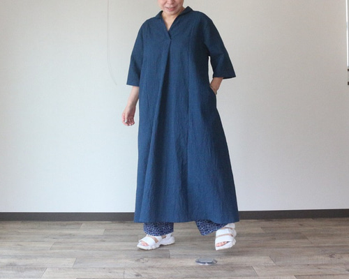 着物リメイク 小格子しじら織り丸襟前後タックワンピース