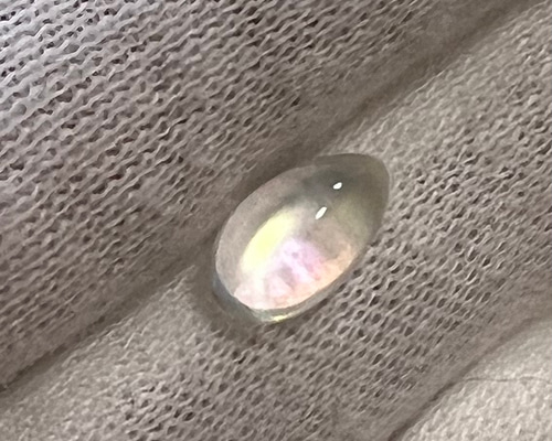 Z*す様 オークション出品⭐︎Pt900 トップ レインボームーン1.81ct Z*す様 オークション出品⭐︎Pt900 トップ レインボームーン1.81ct