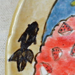 夏休みの絵皿　猫とかき氷　花火　陶器の絵付 カラフルなお皿　ネコねこ お皿たてつき 6枚目の画像