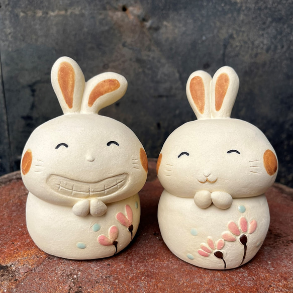 Zodiac生肖兔和紅布A-276陶瓷/Rabbit/rabbit 第10張的照片