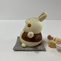 Yai no Rabbit（帶小墊子）O-214 Ceramic /Rabbit/Inko 第7張的照片