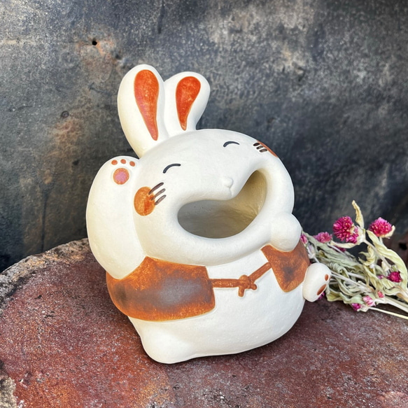お笑いうさぎ（小）　Ｏ-209　陶製　/Rabbit/兔子 2枚目の画像
