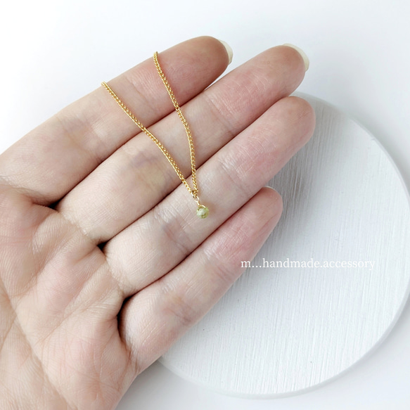 8月誕生石 小さな 天然石 ペリドットの1粒 ネックレス (送料無料) ギフト プレゼント 母の日 3枚目の画像
