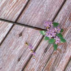 紫陽花のかんざし 木製の一本簪 梅雨チャーム付き 3枚目の画像