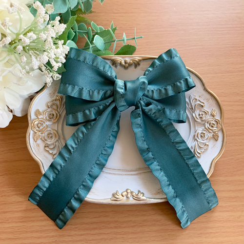 なな様ハンドメイド♡ビニールフリフリリボン パープル×ブラック③ な