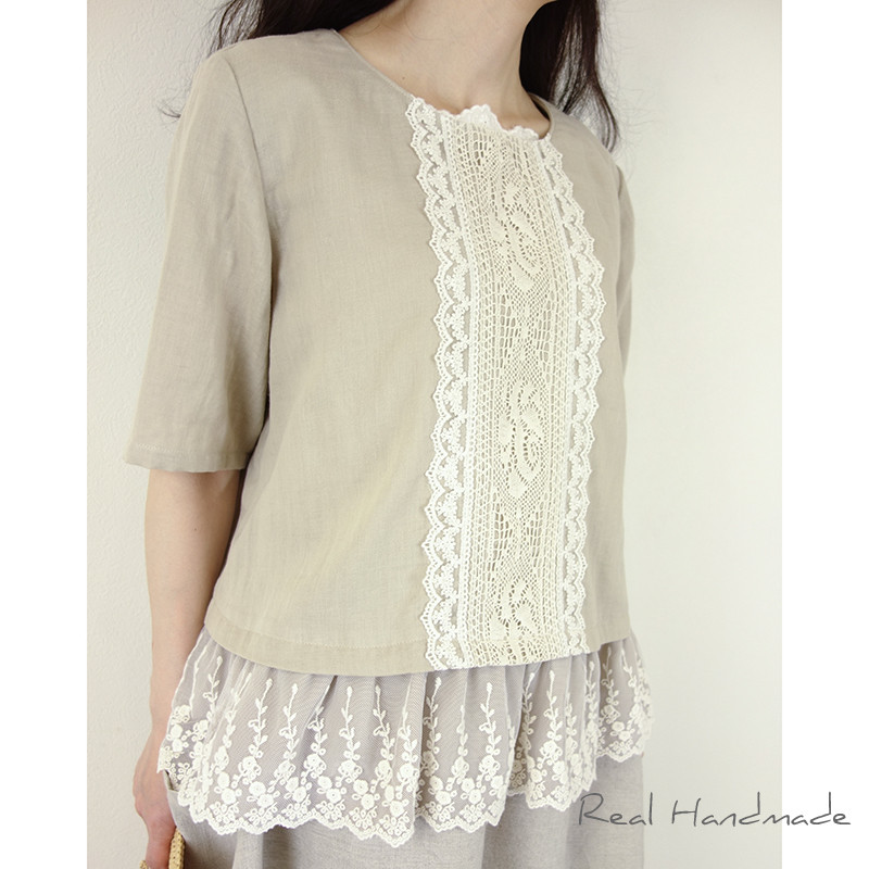 [予約販売] Wガーゼナチュラル薔薇とチュールレースプルオーバー