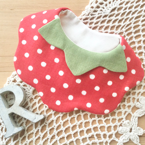 いちごオーガニック♪ふわふわやわらかガーゼスタイ♪ スタイ