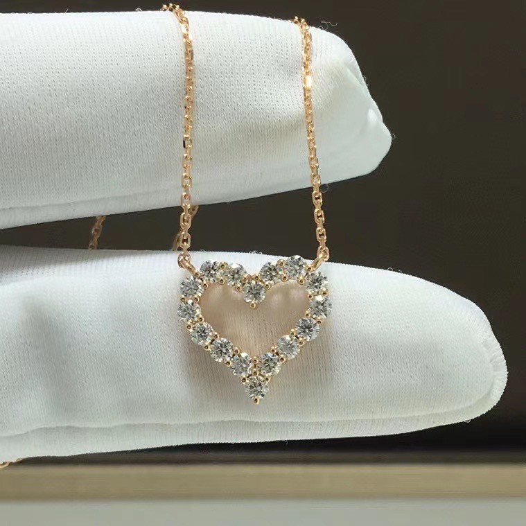 【newデザイン】モアサナイト ネックレス K18PG