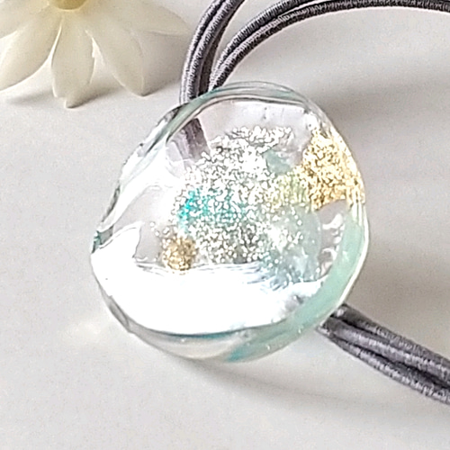 旧★ハンドメイド　レジンヘアゴム　花束　ベージュパール　シェル cac84ed8be7c3b768d3c302c591d51