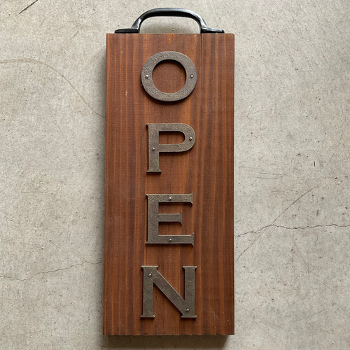 OPEN CLOSEDサイン 文字真鍮風エイジング アンティーク 縦横レイアウト
