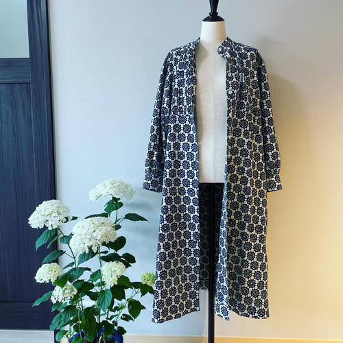 新作✨藍印花布（藍染）白菊模様の型染めワンピース ワンピース 藍印花  