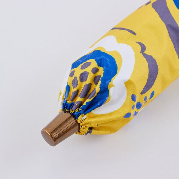 【晴雨兼用】coccaの日傘  coccaの日傘  Gyp -かすみ草- 刺繍(折りたたみ)《TPS-1130-1》 17枚目の画像