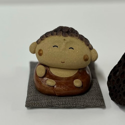 佛像帶坐墊（極小）O-316 陶瓷/Buddha/Buddha/बुद्धा 第4張的照片