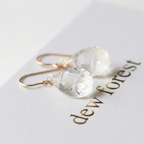 Kaya ♦︎14kgfサーペンティンカービングピアス/イヤリング 14Kgf クリスタル カービング ピアス/イヤリング --Crystal lace