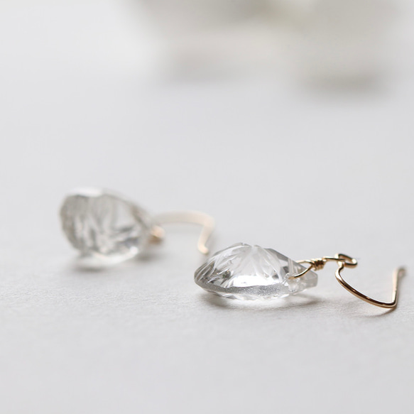 14Kgf水晶雕刻耳環/耳環--水晶蕾絲-- 第3張的照片