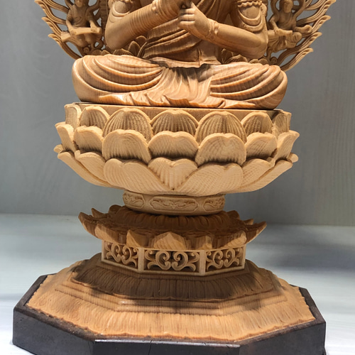 極上質 十二支 猿 木彫品 おけれ 木製 彫刻品 職人手作り 細密彫刻 