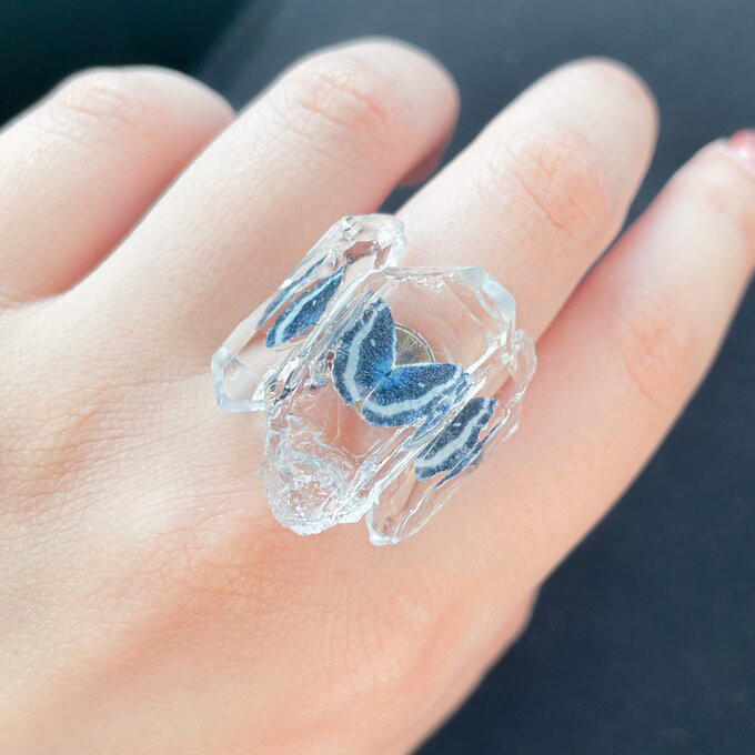 【指輪】水晶標本【ルリタテハ】