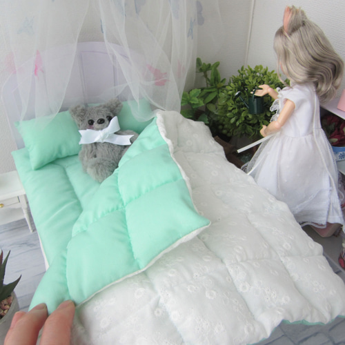 リカちゃん　手作りお着替えセット　布団一式　座布団 リカちゃん 手作りお着替えセット 布団一式 座布団 - メルカリ