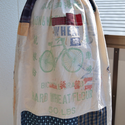 粉袋からギャザースカート　緑色自転車　Ｊ-66 2枚目の画像