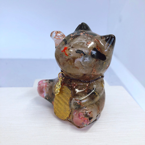 全体運UP☆猫招きオルゴナイトのストラップ（願い叶えるメモリーオイル封入） 全体運UP☆猫招きオルゴナイトのストラップ（願い叶えるメモリー