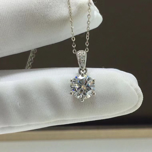 newデザイン】モアサナイト ネックレス K18WG ネックレス・ペンダント  