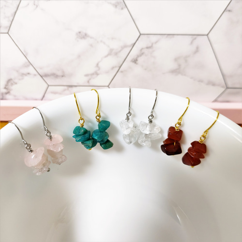 135＊ステンレスフック＊天然石のプチピアス＊ローズクオーツ