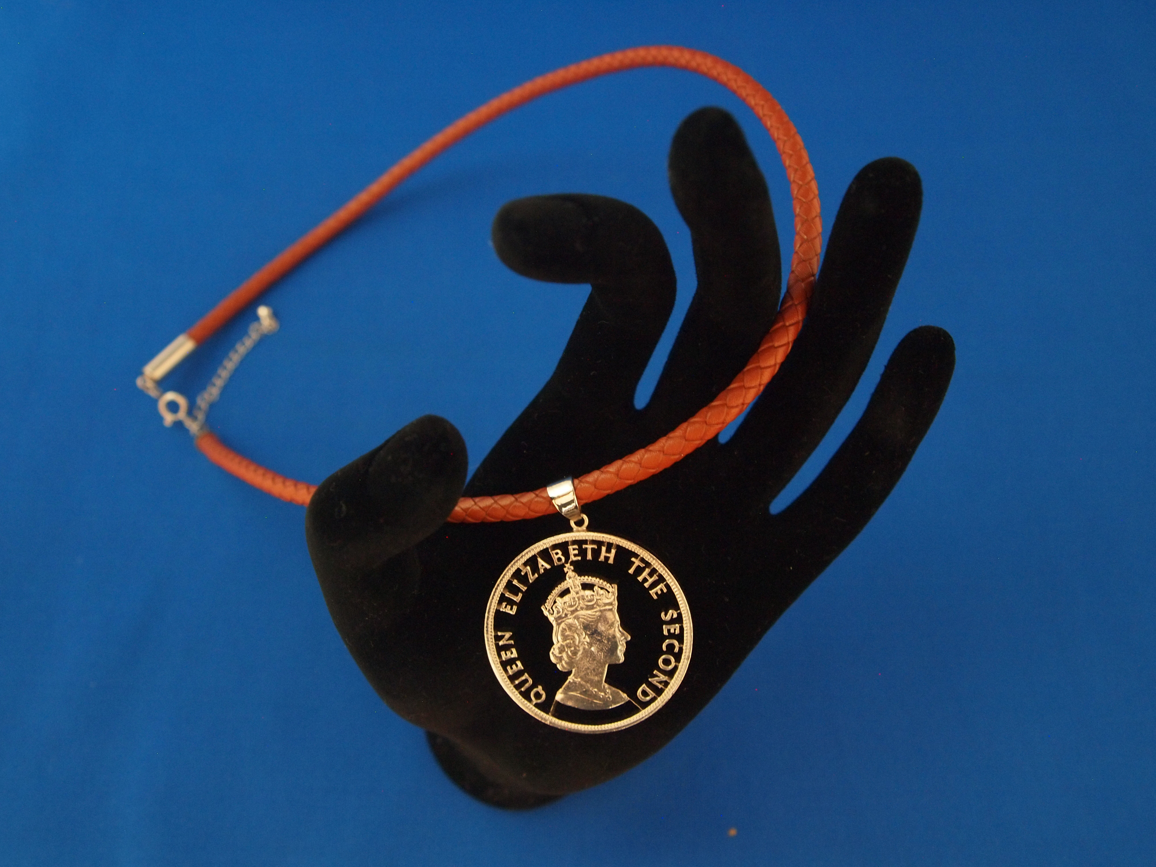 コインカットチョーカーペンダント　ジャージー島5シリング