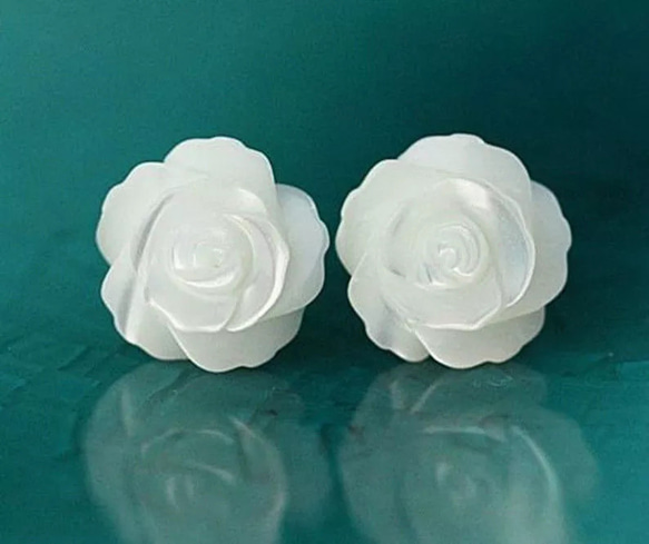 Mother of Pearl White Rose pierce / nonho ru 14枚目の画像