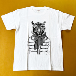 白Tシャツ　半袖　動物　虎 4枚目の画像