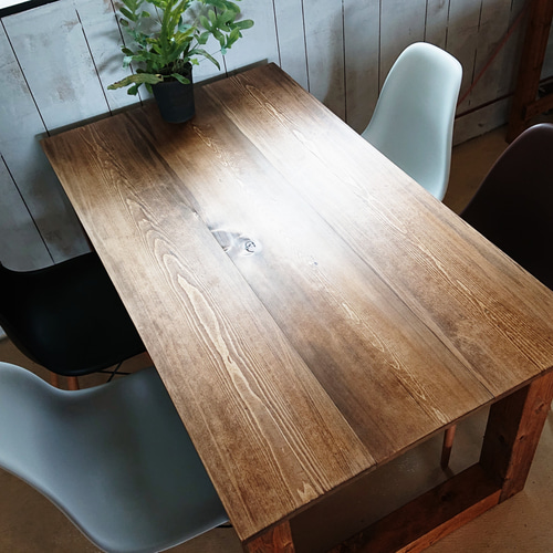 無垢材 スクエアダイニングテーブル スクエア ダイニングテーブル 【無垢材・カフェ風】 色：ダーク