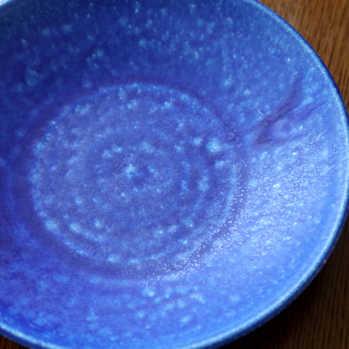 SALE]ディープシーブルー 海色の釉薬 7寸深皿 中皿 TSUCHI-HANAKI 通販