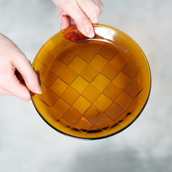 【台湾HMM】Woven Plate - Amber 16CM ガラス皿ガラスざら 5枚目の画像