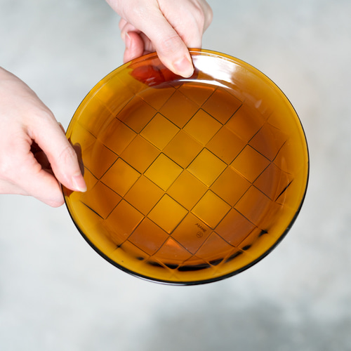 台湾HMM】Woven Plate - Amber 16CM ガラス皿ガラスざら 小皿