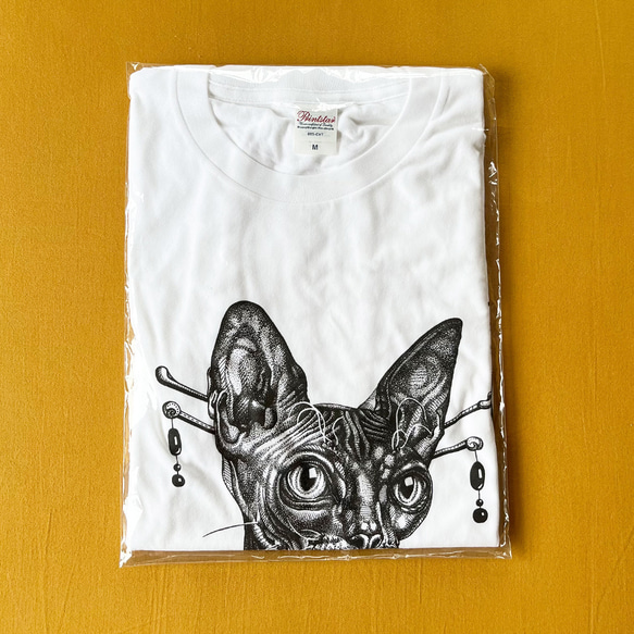 白Tシャツ　半袖　動物　猫 7枚目の画像