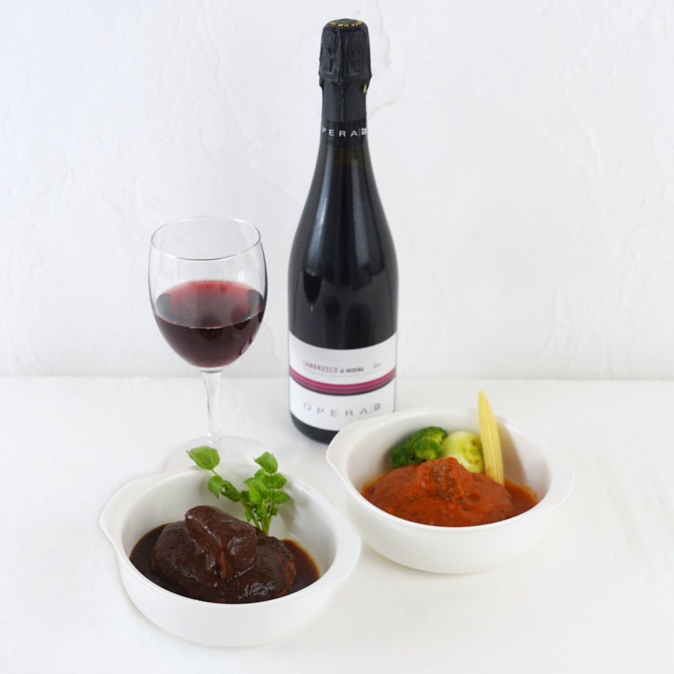 【デリシャエール】OPERA02ランブルスコとシチュービーフハンバーグ　7833120