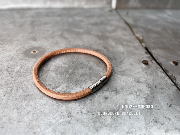 SIMPLE//For everyday life 簡約低調的皮革手鍊男女皆宜 (AA220620) 第6張的照片