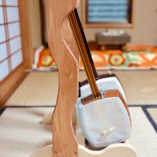 良品　木製　三味線立て 三味線スタンド 2丁収納　三味線ケース　引き出しつき 木製】三味線立て 三味線スタンド 2丁収納 三味線ケース 2本収納