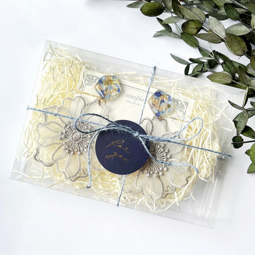 大ぶりチュールインド刺繍リボンタッセルピアス・イヤリング