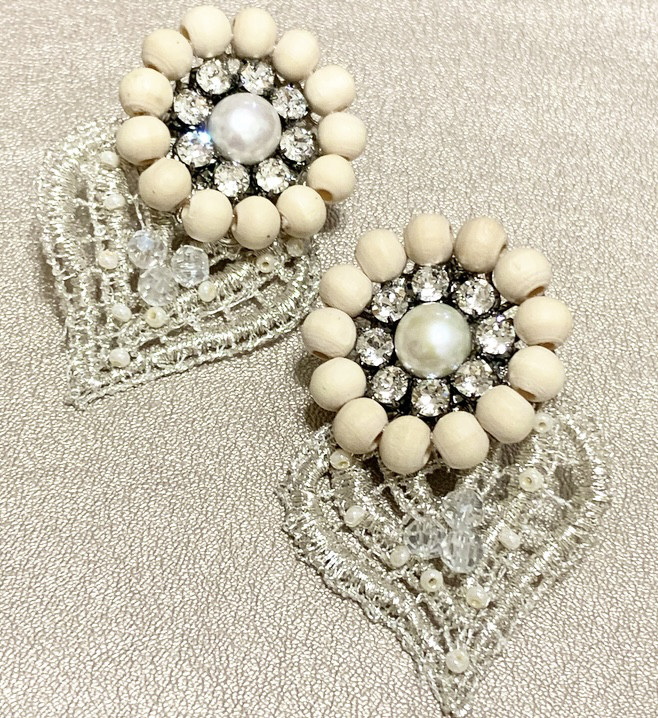 cœur ウッドビーズハートリーフイヤリング・ピアス