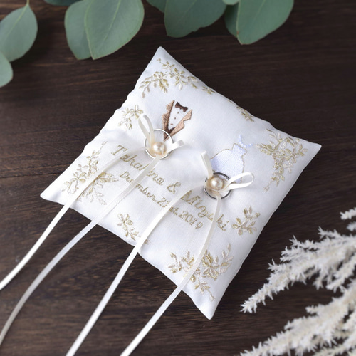 名入れ】刺繍のリングピロー | アイボリー | ナチュラルウェディング