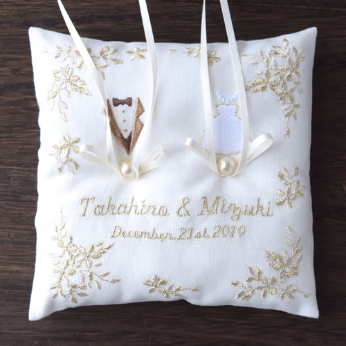 名入れ】刺繍のリングピロー | アイボリー | ナチュラルウェディング