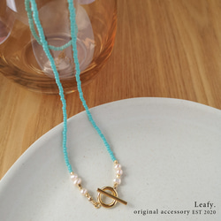 淡水パール&ターコイズカラーのスリーカットビーズ　ビーズネックレス　ビーズアクセサリー　マンテルネックレス 4枚目の画像