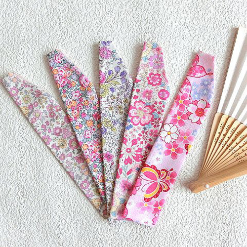 美しい花の絵柄 扇子 書道付き 収納ケース付き 扇子 通販 花柄 フラワー扇子 せんす フラワー ボックス入り