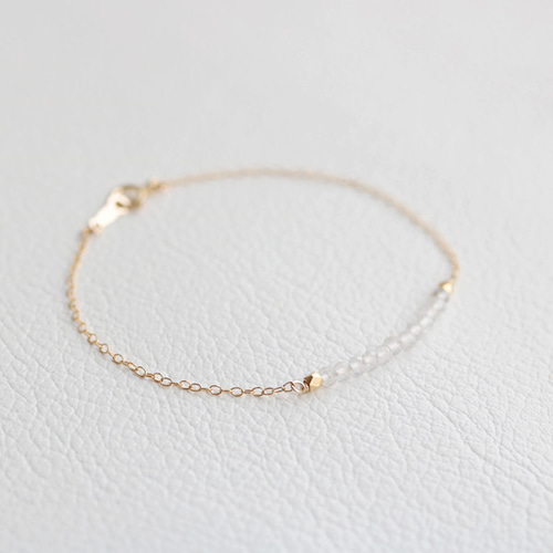 極小天然石水晶14kgfブレスレット ブレスレット c.S.c 通販 14159183