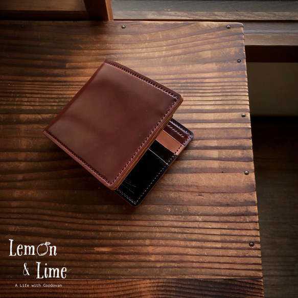  ホーウィンシェルコードバンで作った二折札入れ / Shell Classic Bifold, Horween【受注製作】