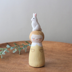 陶器で作った人形   noru doll ( ノルドール )  　白いうさぎ 2 1枚目の画像