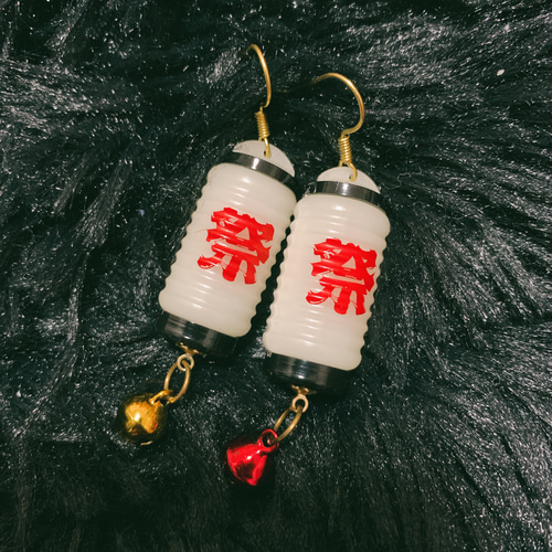 光る☆チャーム☆お祭り☆提灯☆ちょうちん⭐ピアス☆イヤリング